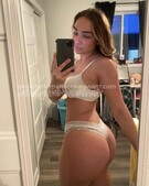 Анкета проститутки Лаура - метро Марьина Роща, возраст - 24